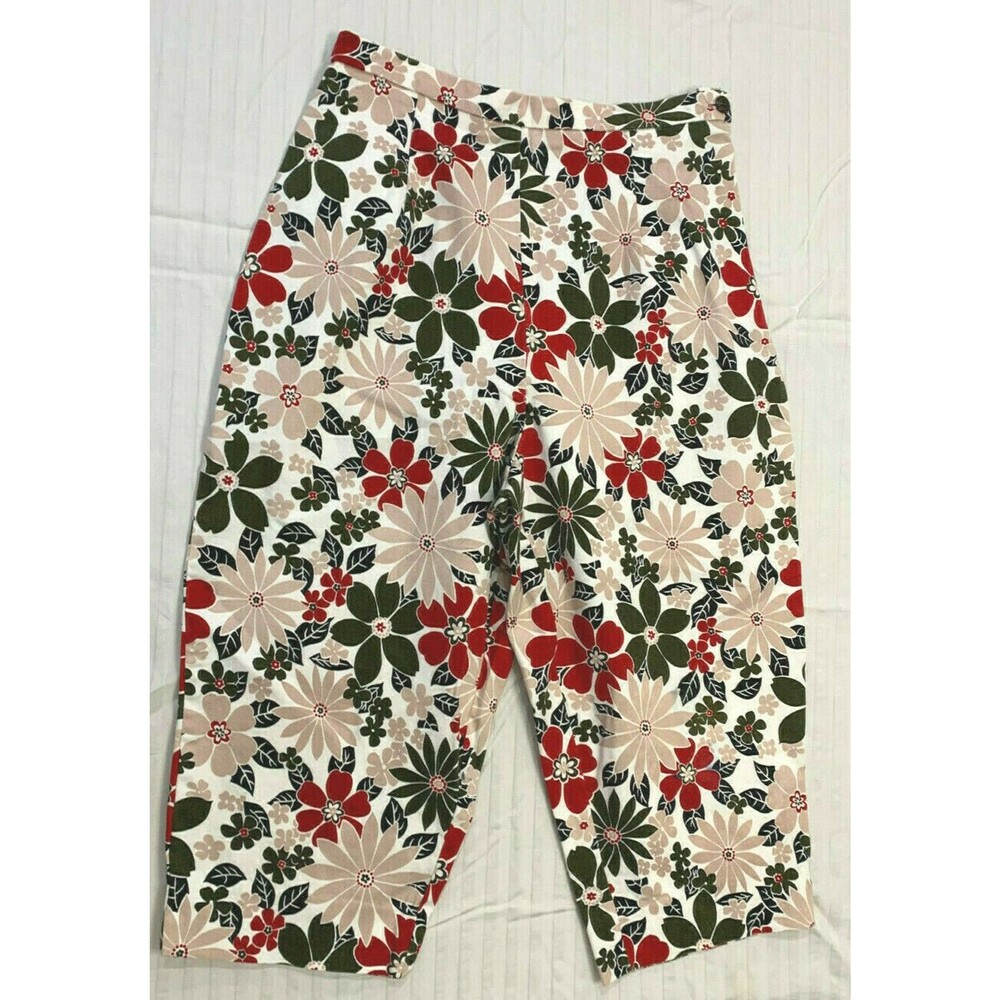 BRIGGS WOMENS CAPRIS PANTS SIZE 10